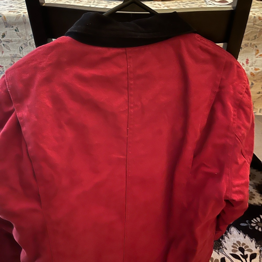 Women’s XL Dickies coat, black thick insulated liner. Practically new.